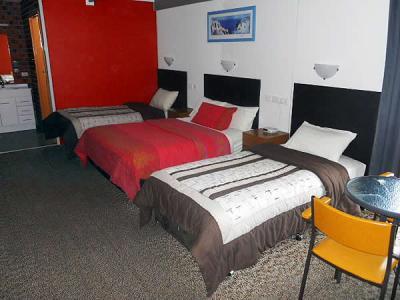 Zero Inn Motel Nhill Exterior photo