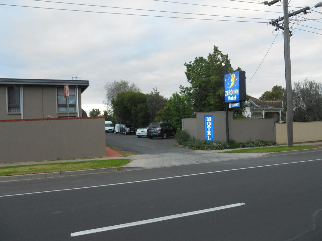 Zero Inn Motel Nhill Exterior photo